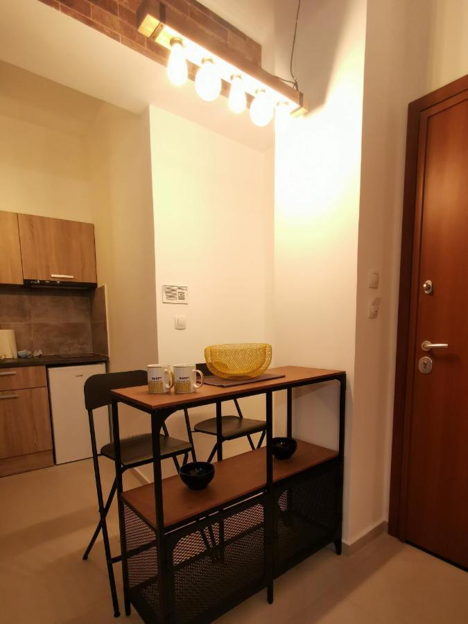Cozy Studio Next To Acropolis & Plaka Athen Exterior foto